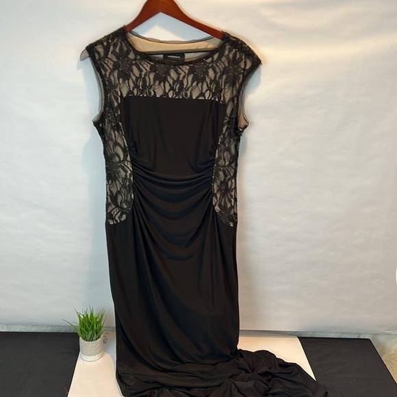 R&M Richards Maxi Black Dress with lace with glitter sparkles - Picture 3 of 10